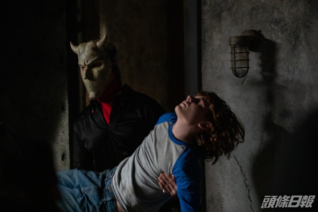 新上映電影《接駁靈聲》，收2,340萬美元，排第4位。